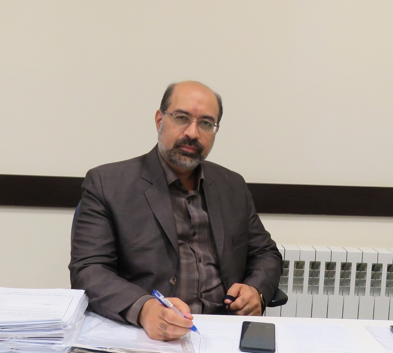 پیام مدیر عامل شرکت آب منطقه ای گلستان به مناسبت روز کارمند